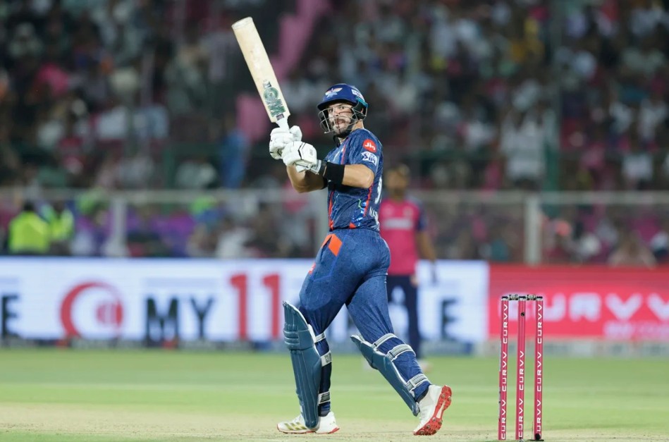 Most Sixes in Powerplay in IPL 2025