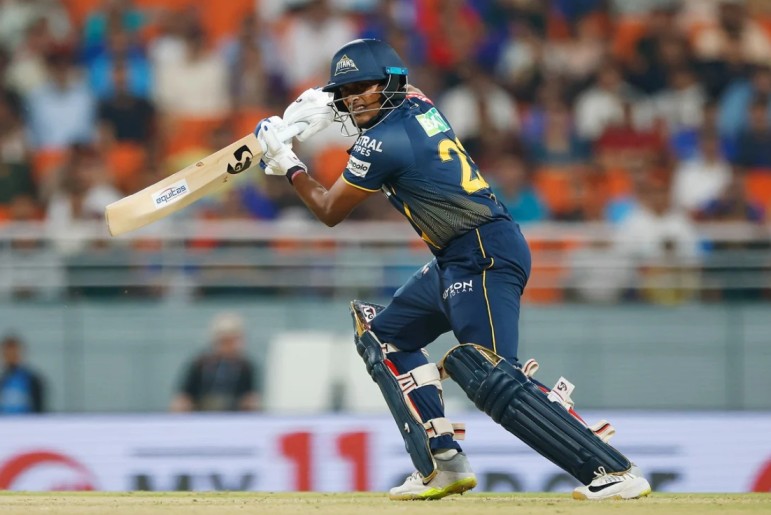 Top Stars Who Scored 750 Plus Runs in an IPL Edition