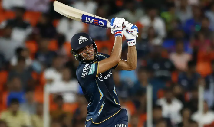Top Stars Who Scored 750 Plus Runs in an IPL Edition