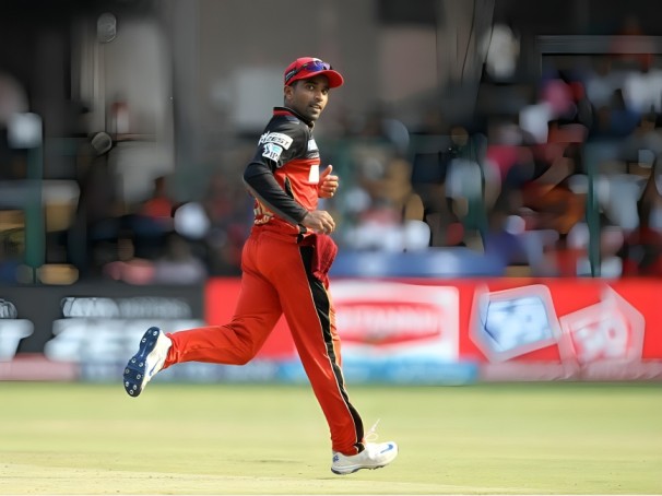 Best Bowling Strike Rates in an IPL Innings