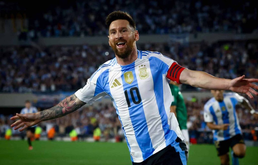 Top 5 Greatest Argentine Footballers of All Time