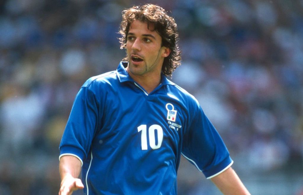 Top 10 Footballers with Most Penalty Kick Goals in Official Matches