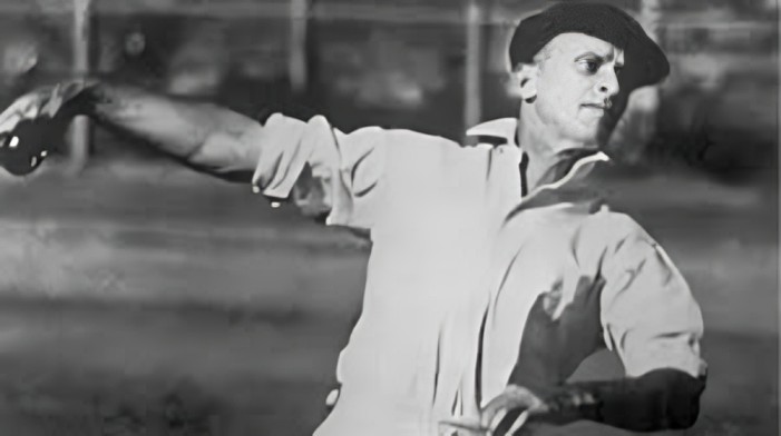 Fastest to 200 Wickets in Tests