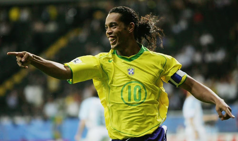 Top 10 Footballers with Most Penalty Kick Goals in Official Matches