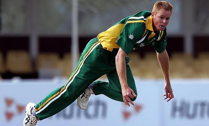 Kings of Swing in Cricket