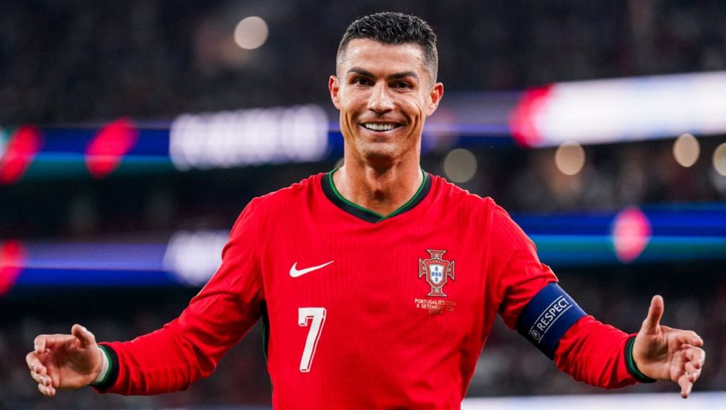 Top 10 Highest Official Goal Scorers in Football History
