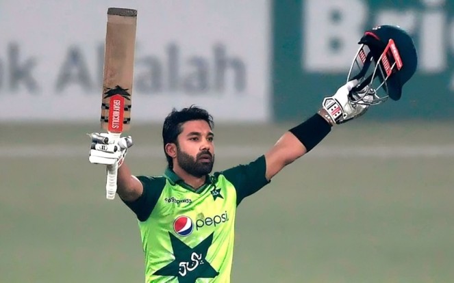 ব্যাটসম্যান যারা এক ক্যালেন্ডার বছরে T20 ক্রিকেটে সবচেয়ে বেশি রান