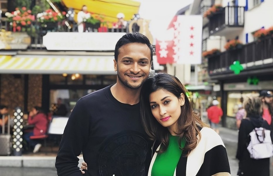 Most Popular Bangladesh Cricketers & their Beautiful Wives